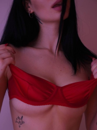 Ника, Г. Ефремов